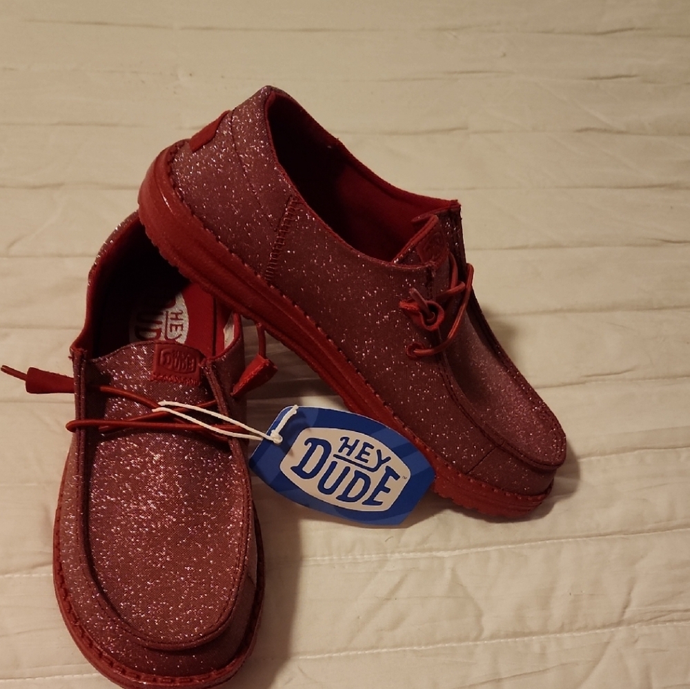 Hey Dude Wendy Funk Red Sparkle Loafers Sz6